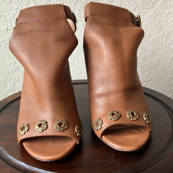 Coach: Brown Eddison G2503- adjustable ankle strap- Mule Heels- 5.5 - Picture 1 of 16